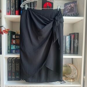 Everly black side tie skirt